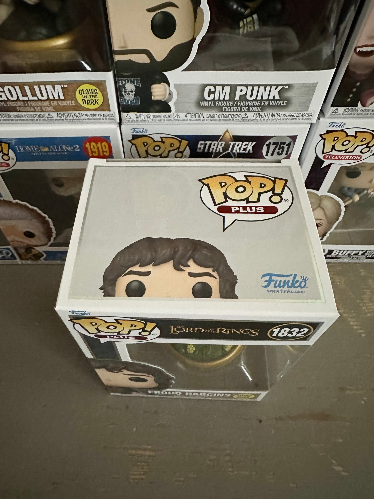 Lord of The Rings - Frodo Baggins #1832 - Glow in The Dark