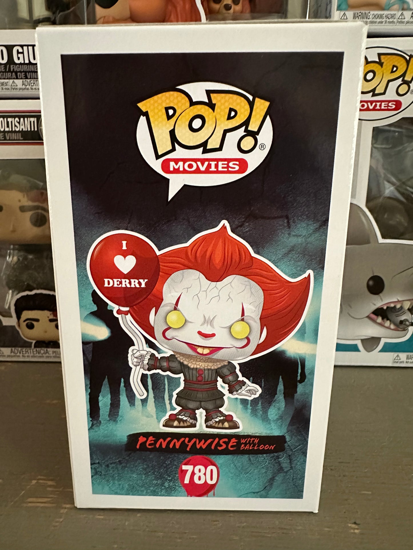 IT Chapter Two - Pennywise with Balloon #780