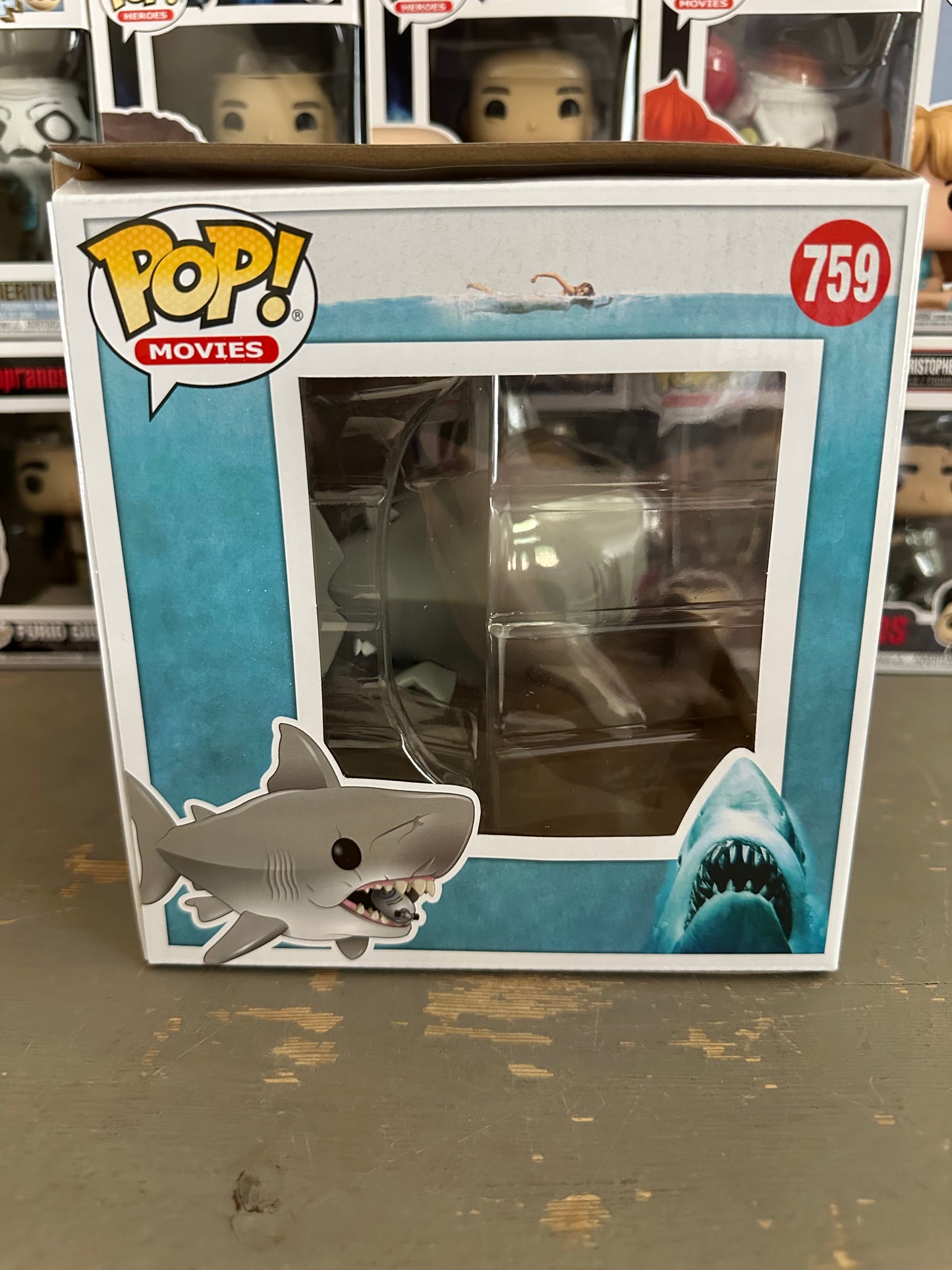 Jaws - Great White Shark With Tank #759