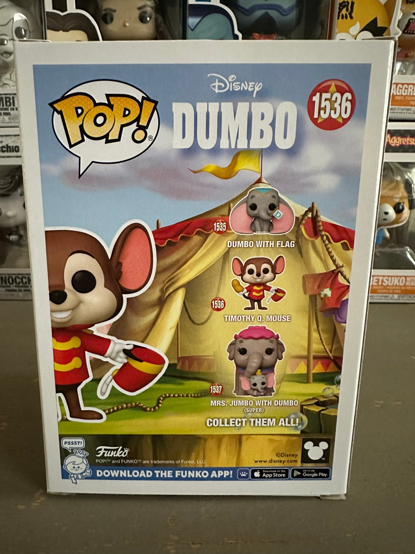 Disney Dumbo - Dumbo with Flag #1535